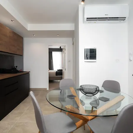 Modern 2Br Duplex Penthouse With Front Balcony And Large Terrace - Close To Saint Julians & Sliema Gzira Exterior photo